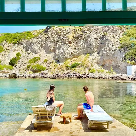 Milos Boathouse-between2seas Boutique * Plaka (Milos)