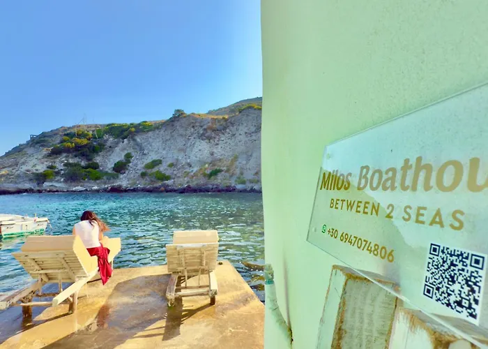 Milos Boathouse-between2seas Boutique *