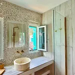 Vila Milos Boathouse-between2seas Boutique Plaka (Milos)
