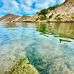 Villa Milos Boathouse-between2seas Boutique *