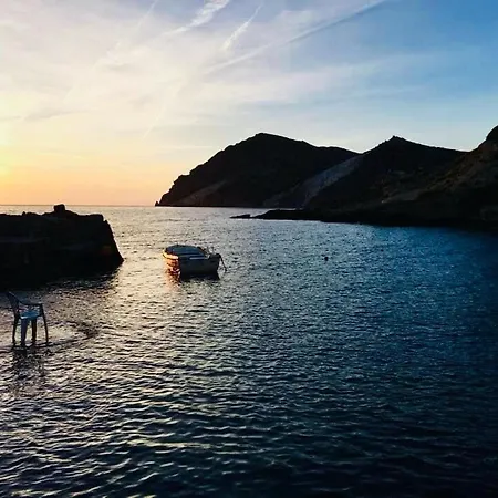 Milos Boathouse-between2seas View-stunning Sunset View *