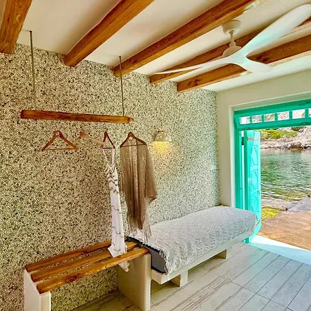 Milos Boathouse-between2seas View-stunning Sunset View