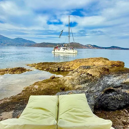 Milos Boathouse-between2seas View-stunning Sunset View Villa Plaka (Milos)