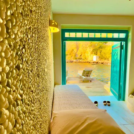 Villa Milos Boathouse-between2seas View-stunning Sunset View *